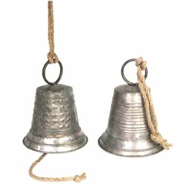 2x stuks kerstbellen/kerstklokken 18 x 22 cm ijzer